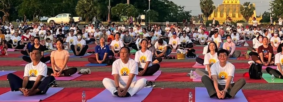 Honourable Minister of State for External Affairs of India Dr. Rajkumar Ranjan Singh participated in celebrations of 8th International Day of Yoga organised at That Luang Groud, Vientiane by Embassy
